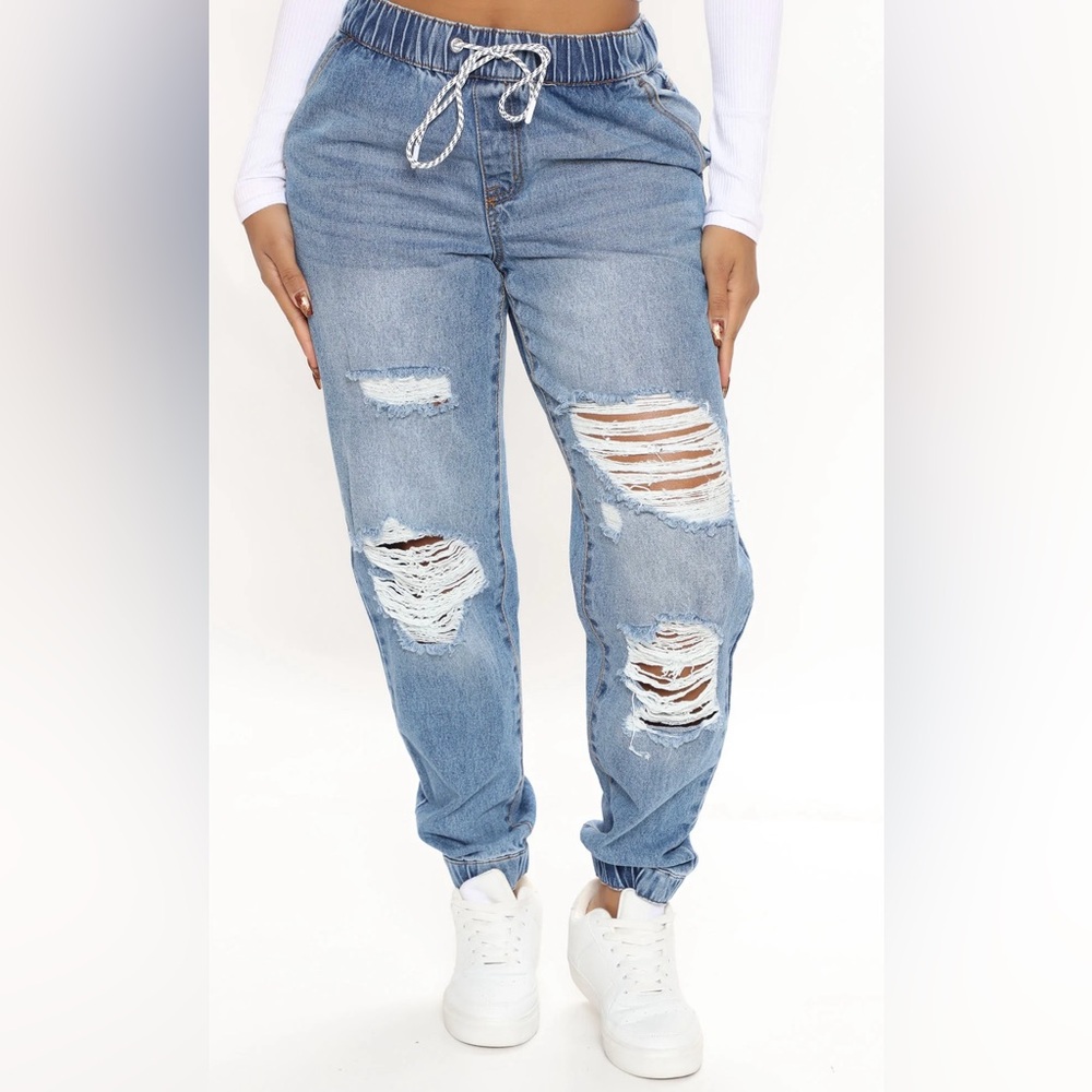 Baggy jeans